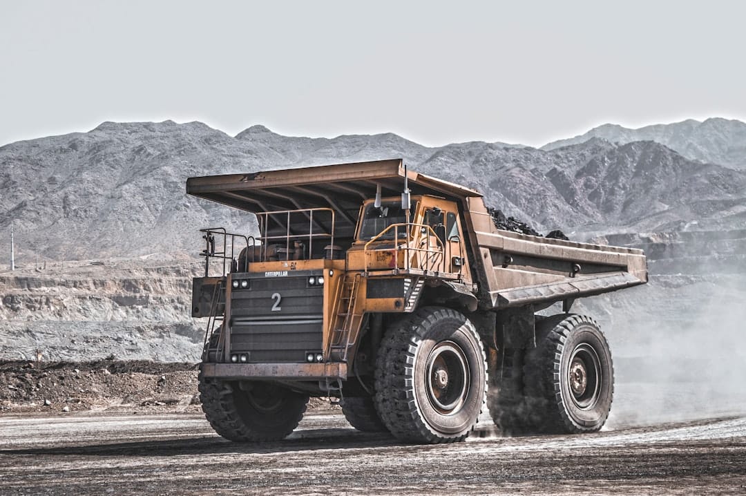 Caterpillar aplica lições da mineração autônoma para turbinar IA