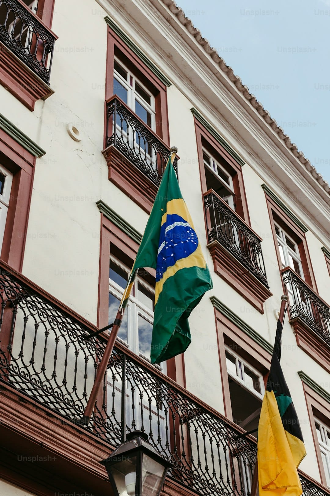 Avaliadores de segurança dentro das empresas de IA: independência real ou fachada?