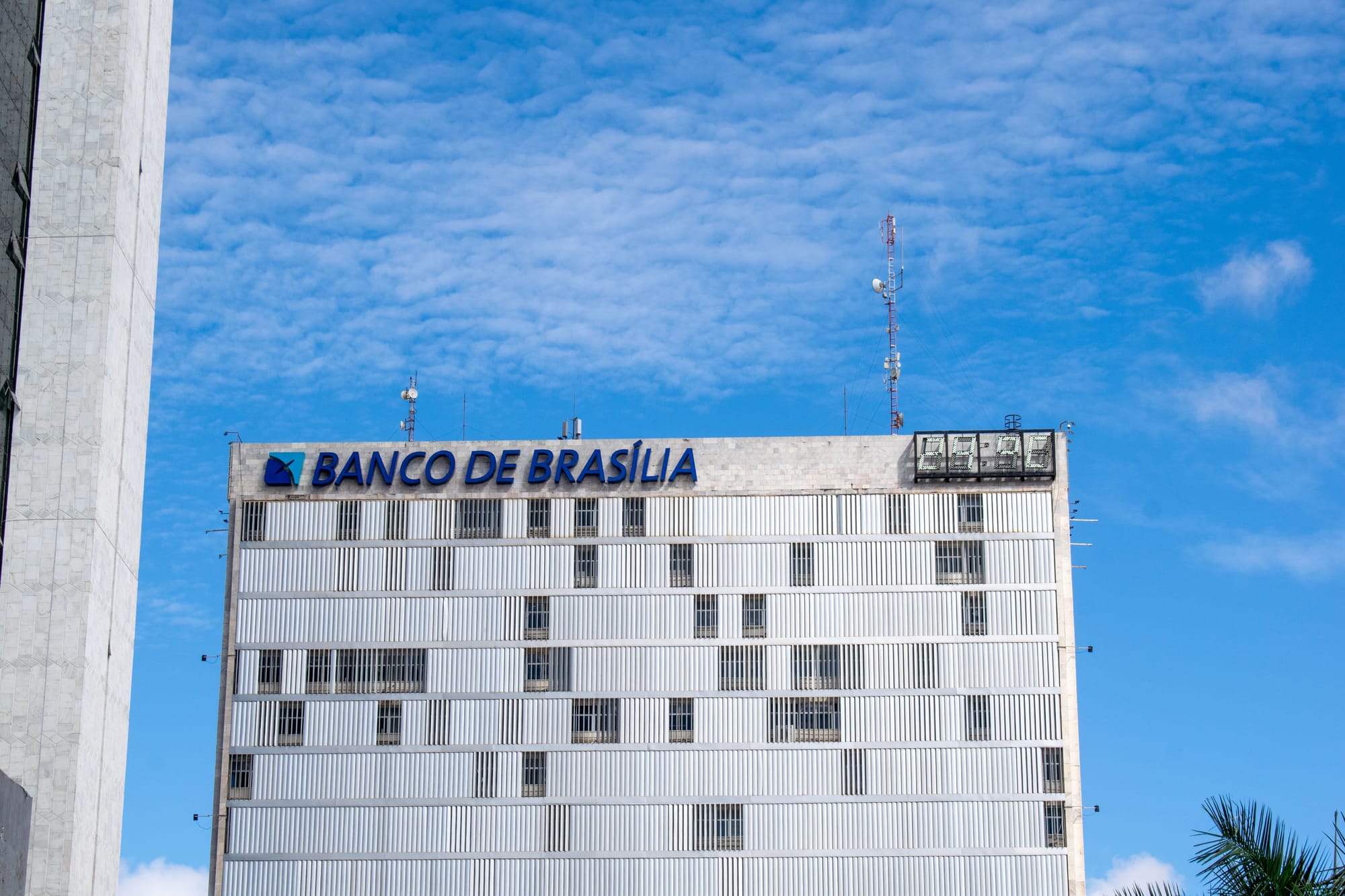 Broadcom admite: foco excessivo no VCF afastou pequenas empresas